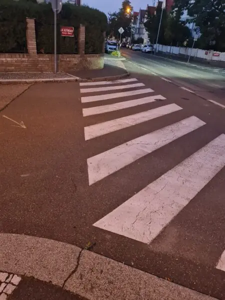 Baby friendly chodníky na Hanspaulce