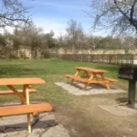 Břevnovské grilovací a piknikové místo na Ladronce